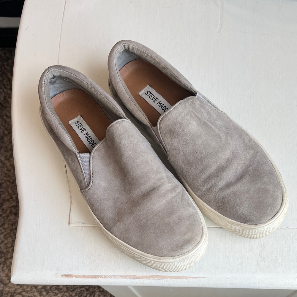 Steve Madden Slip-On Suede Loafers in Light Gray